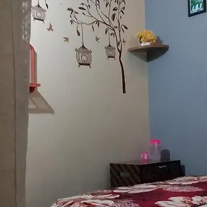 Lucky Tourist Home Hotel